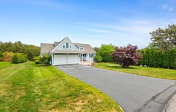 101 Polaris Drive, Mashpee, MA 02649