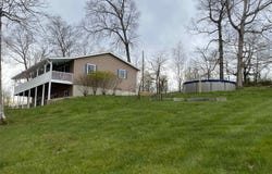 13147 E Hobbieville Road, Springville, IN 47462