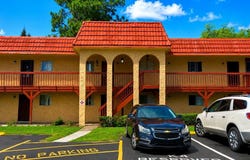 2850 N POWERS Drive, ORLANDO, FL 32818