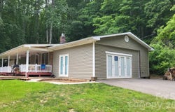 9 Wooded Valley Lane, Burnsville, NC 28714