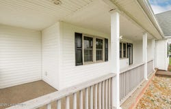 92 Venetia Dr, Willisburg, KY 40078