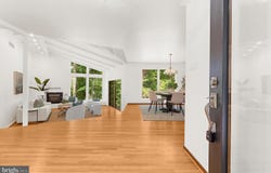 698 Discovery Rd, Davidsonville, MD 21035