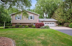 798 Hawthorne Place, Webster, NY 14580