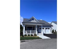 40 Wescott Way, Coventry, RI 02816