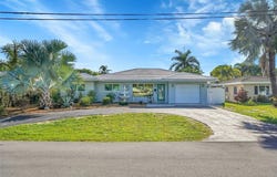 208 NE 30th St, Wilton Manors, FL 33334