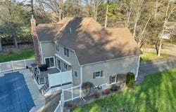 34 Stowecroft Drive, Hampton, NH 03842