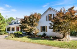 615 County Road 102, Eureka Springs, AR 72632