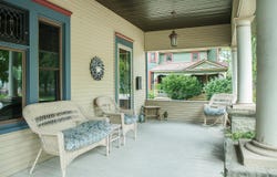 422 SE 2nd Street, Waverly, IA 50677