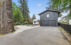 19330 HOWELL St, Gladstone, OR 97027