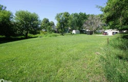 Wall Street, Webster City, IA 50595