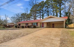 307 Mckay Drive, Carthage, MS 39051