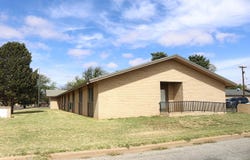 202 W 3rd St, Hale Center, TX 79041