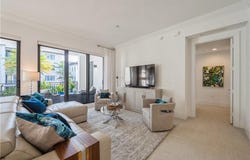 1135 3rd Ave S, NAPLES, FL 34102