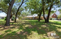 9182 Bay View Drive, Lillian, AL 36549
