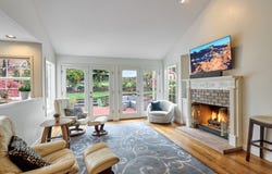 219 AMES Ct, Silverton, OR 97381