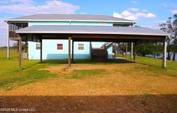 219 Bungalow Lane, Tchula, MS 39169
