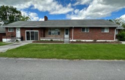 23 Hillcrest Drive, PETERSTOWN, WV 24963