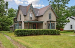 517 W Capital Avenue, Bellevue, MI 49021