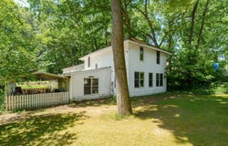 1420 Lakeview Drive, Portage, MI 49002