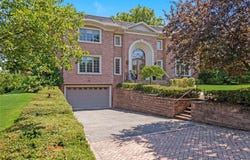 45 Longfellow Road, Great Neck, NY 11023