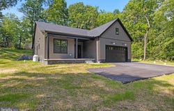 13 CONNIE TRAIL, FAIRFIELD, PA 17320