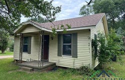 615 Millville Dr, Henderson, TX 75652