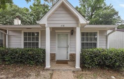 416 E Richview Park Circle, Tallahassee, FL 32301
