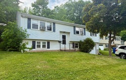 5 David Circle, Windsor, CT 06095
