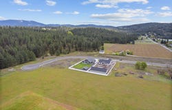 15628 E 33rd Ct, Spokane Valley, WA 99037