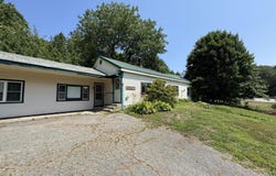 622 US-1, Stockton Springs, ME 04981