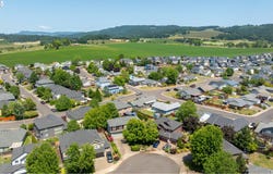 616 E 13TH PL, Lafayette, OR 97127