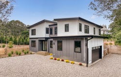 25 S Duncan Dr, Montauk, NY 11954