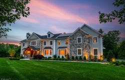 75 Keystone Ct, Bernards Twp., NJ 07920-1352