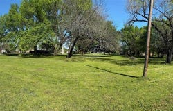 1202 Sherman Street, Tioga, TX 76271
