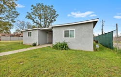 2416 Cedar Avenue S, Fresno, CA 93725