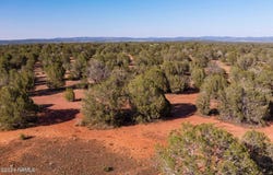 W Conwayden Road, Ash Fork, AZ 86320