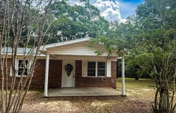 5703 Old River Road, Baker, FL 32531