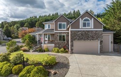 503 E 18TH ST, La Center, WA 98629