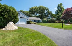 72 Trumbull Road, East Falmouth, MA 02536