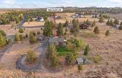 59866 Calgary Loop, Bend, OR 97702