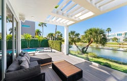 10561 NW 67th Ter, Doral, FL 33178