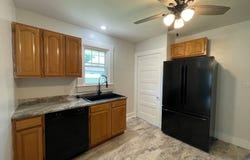 210 E 2nd Street, MOUNT CARMEL, IL 62863