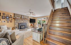 26 Mackenzie Rd, Hampton Boro, NJ 08827-3003