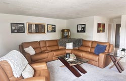 1916 N Meadowlake Dr, Augusta, KS 67010