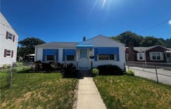63 Maplecrest Drive, Pawtucket, RI 02861