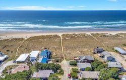 Sandpiper Ln, Manzanita, OR 97130