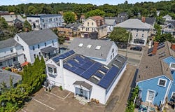 97 Boston St, Salem, MA 01970