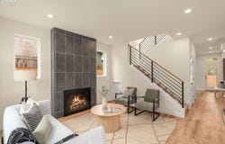 8639 N FOX St, Portland, OR 97203