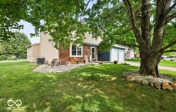 605 Brentwood Drive E, Plainfield, IN 46168