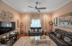 604 VALLEY STREAM CIRCLE, FEASTERVILLE TREVOSE, PA 19053